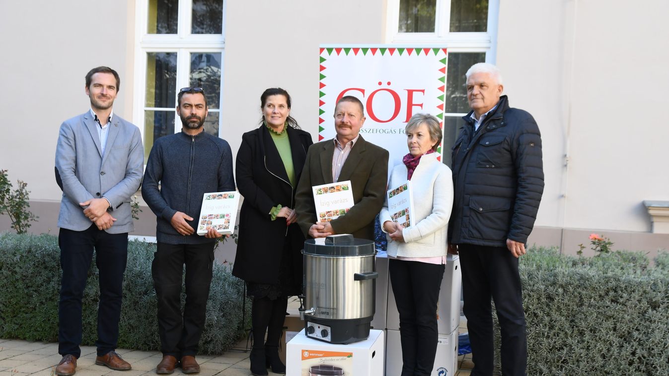 Befőzőautomatát kapott több jászkunsági település is