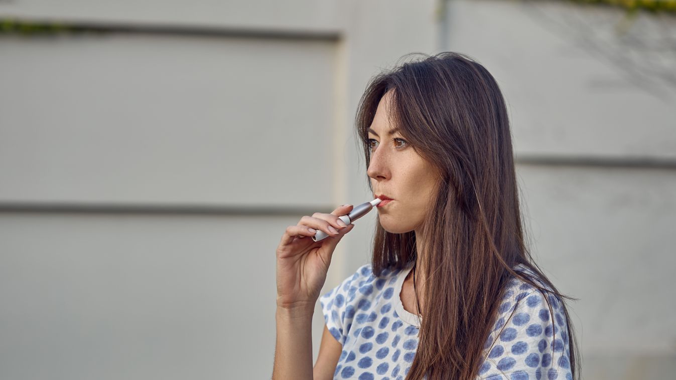 Ritka tüdőbetegségeket is okozhat az elektromos cigaretta