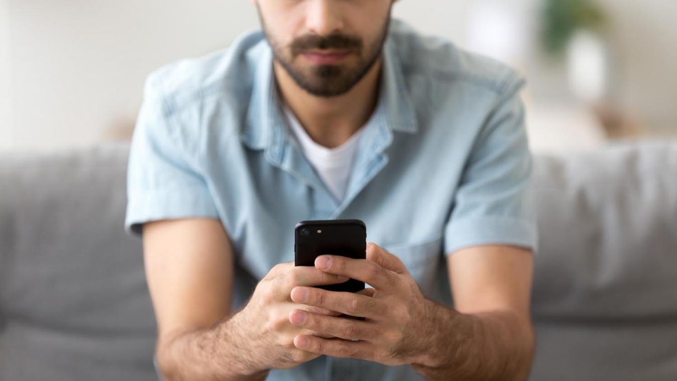 SMS-ben kért segítséget egy hallássérült beteg