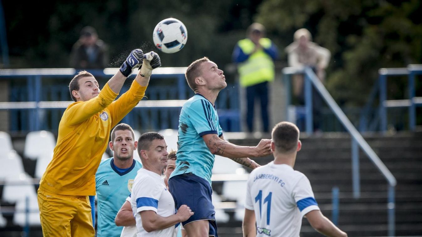 A korai kupabúcsút bajnoki győzelmekkel feledtetnék csapataink