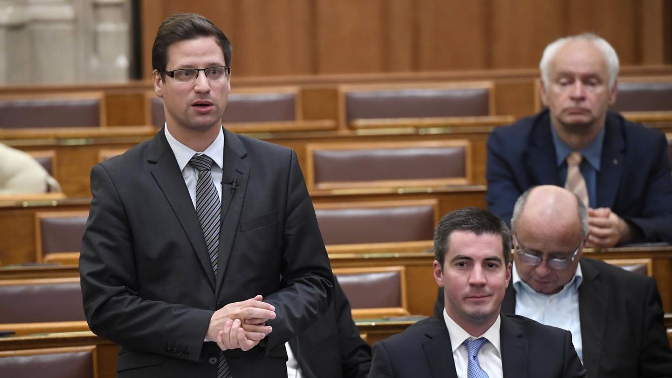 Gulyás Gergely: az új kormányzati struktúra a siker feltétele
