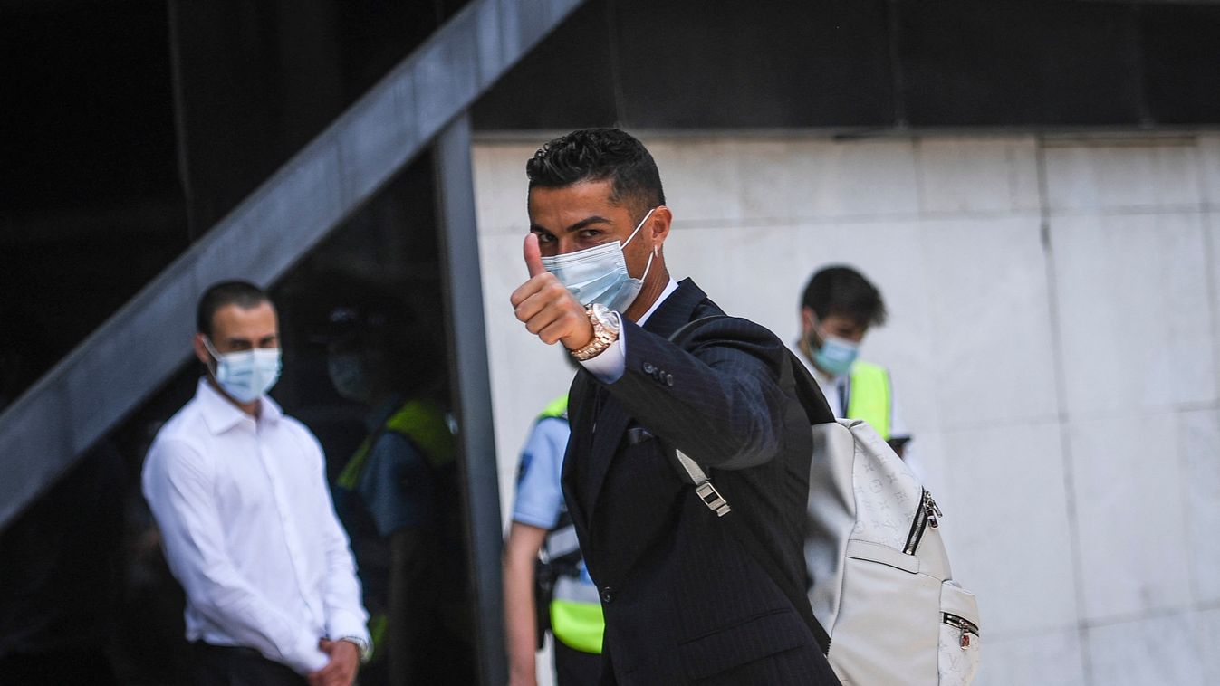 Csapattársa szerint Ronaldo nem az, akinek gondolják
