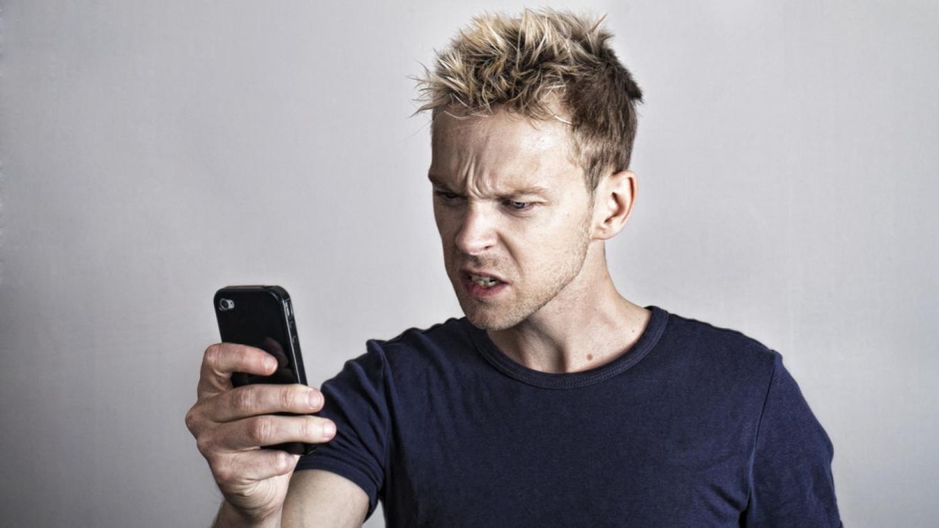 Miért akkora baj, ha előtelepített reklámszoftver van a mobilon?