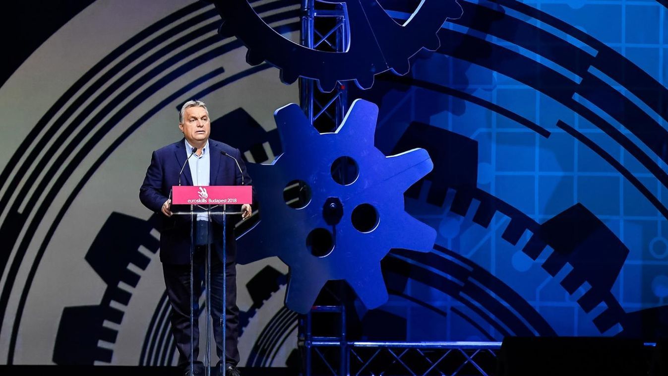Orbán Viktor: Európa kiváló szakemberek képzésével dolgozhatja le a versenyhátrányát