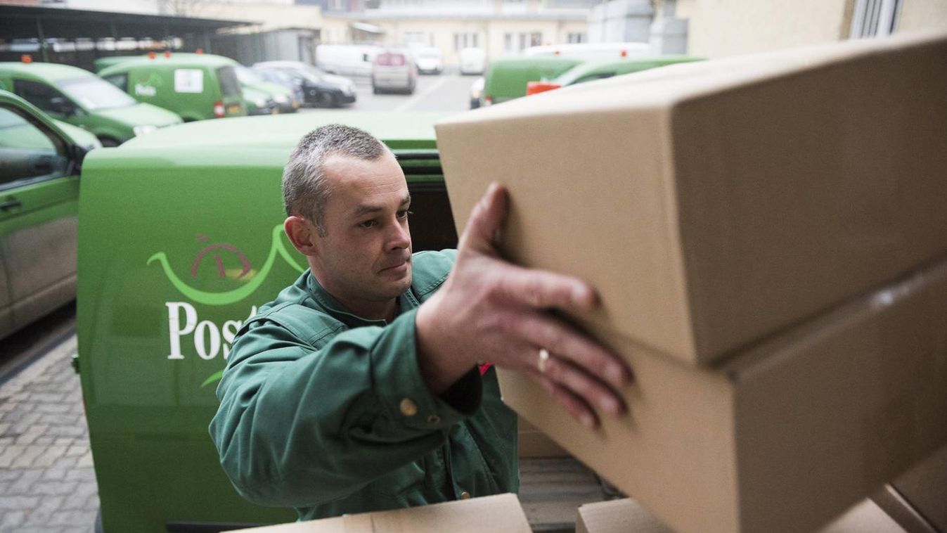 Bővítette logisztikai kapacitását a Magyar Posta
