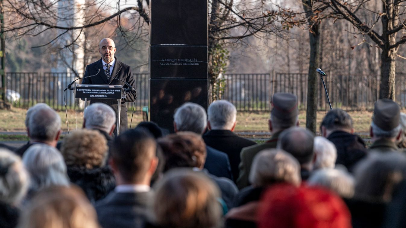 Kovács Zoltán: a kommunizmusnak nincsenek hősei, csak áldozatai