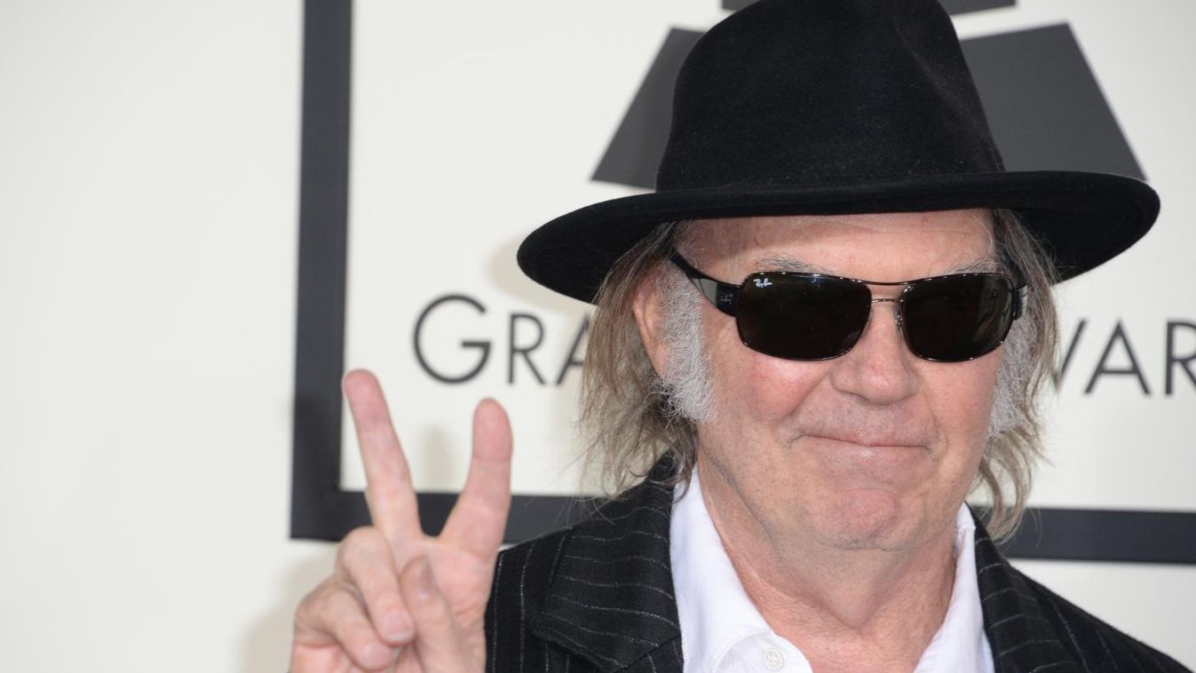 Oldtimereit és vasútmodelljeit árverezte el Neil Young