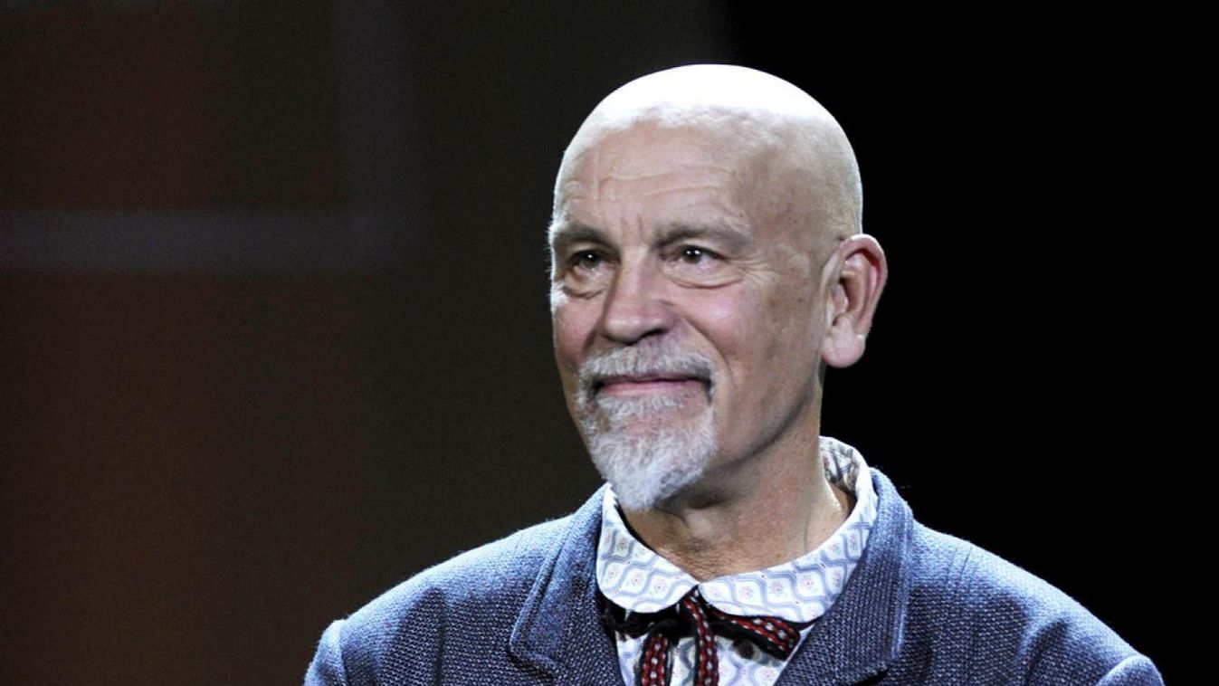 Hercule Poirot bőrébe bújik John Malkovich