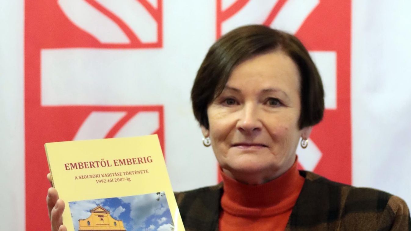 „A jóra való törekvés ott van a szívek mélyén” – rengeteg szívszorító emléket őriz Erzsike néni
