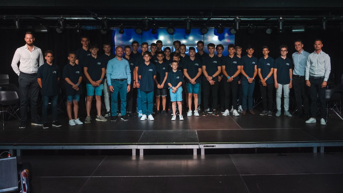 Nyolc szakág csaknem harminc versenyzőjét támogatja a HUMDA Academy