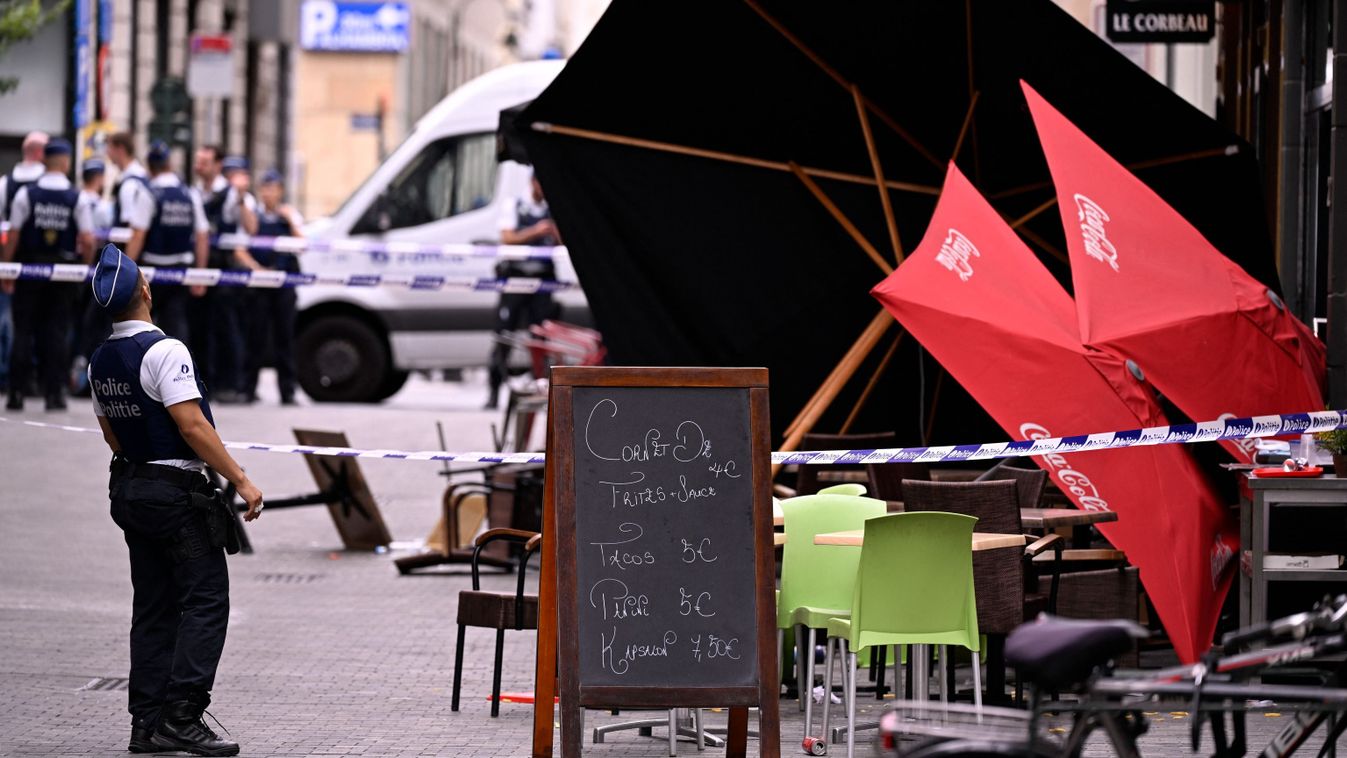 Gyilkossági kísérlettel vádolják a brüsszeli kávézó teraszába hajtó furgonsofőrt