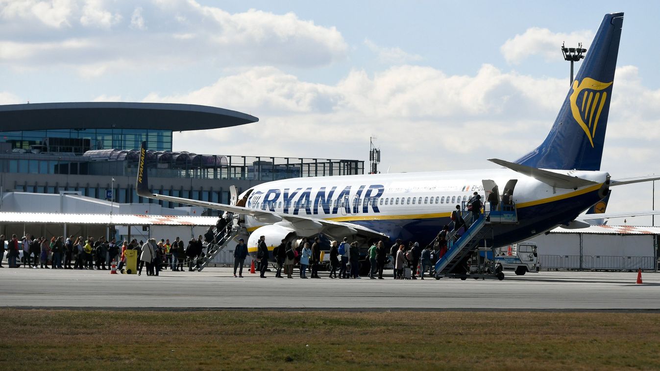 Súlyos büntetést kapott a Ryanair