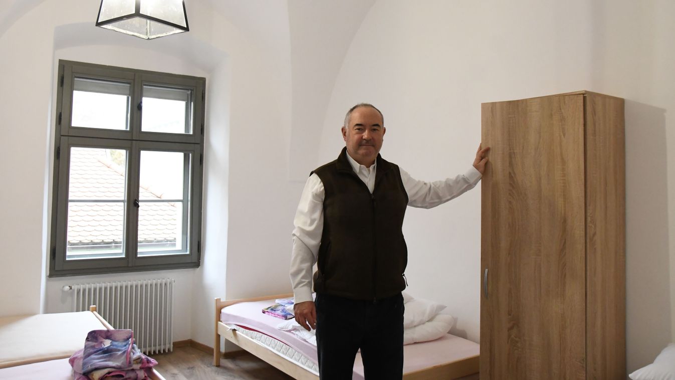 Januárban nyílik meg Szolnok kolostorszállása