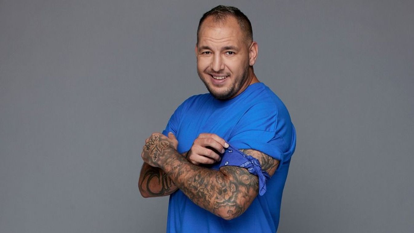 Ez gyanús! Összeállt Curtis és Dopeman
