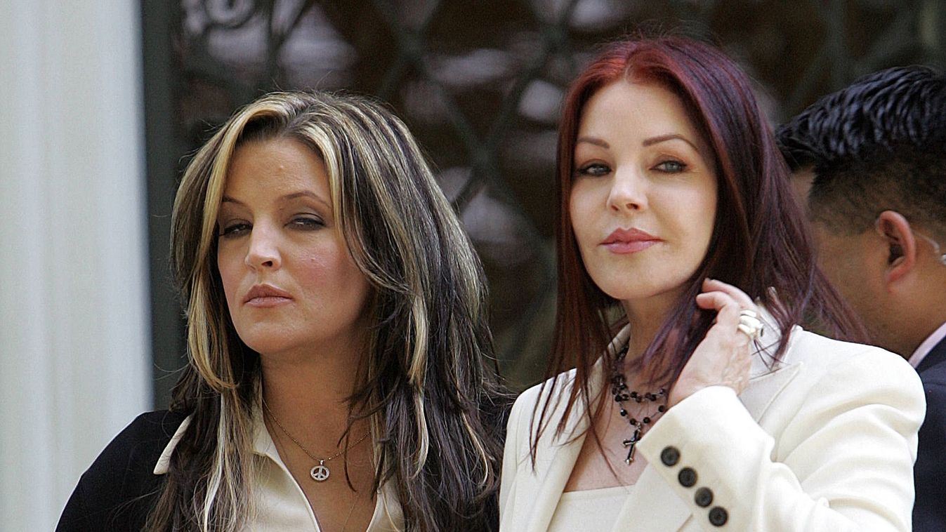 Botrány: édesanyja máris megtámadta Lisa Marie Presley végrendeletét