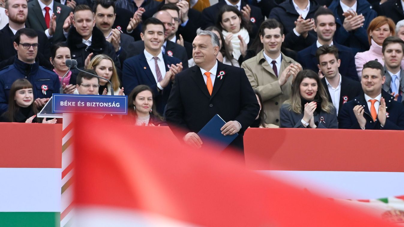 Orbán Viktor: a pizza elfogyott, a beszéd elkészült. Találkozunk Kiskőrösön!