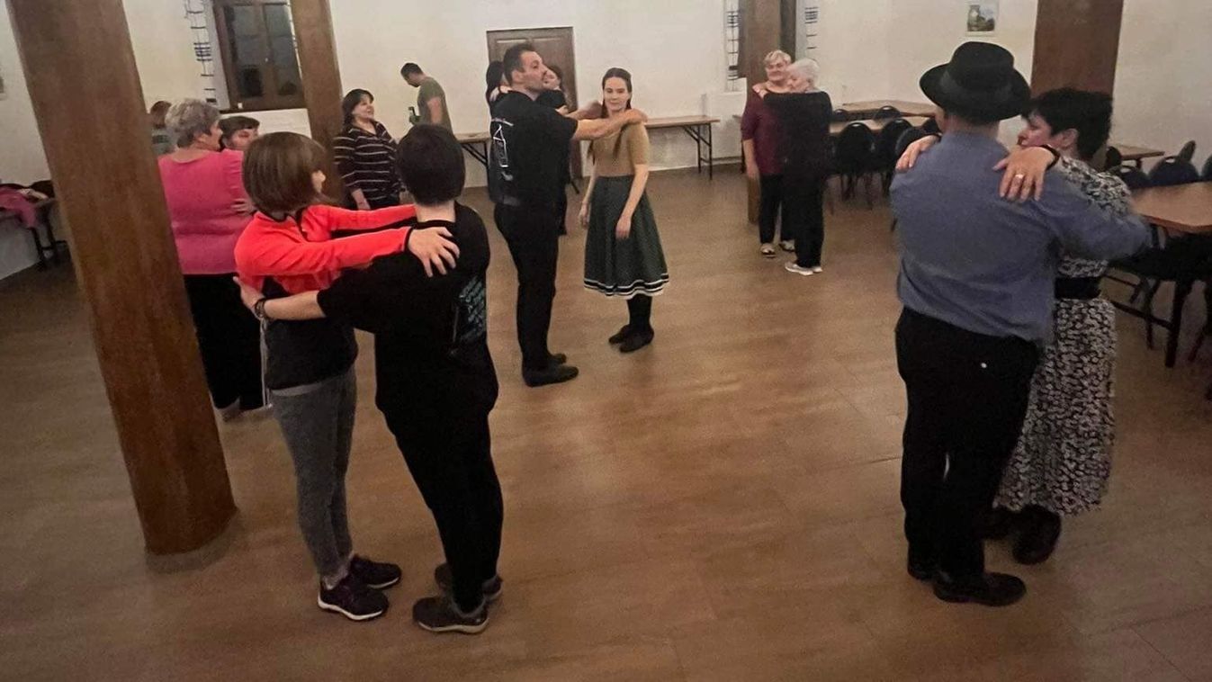 Jászsági táncokat tanultak a szászberki apróságok – videóval