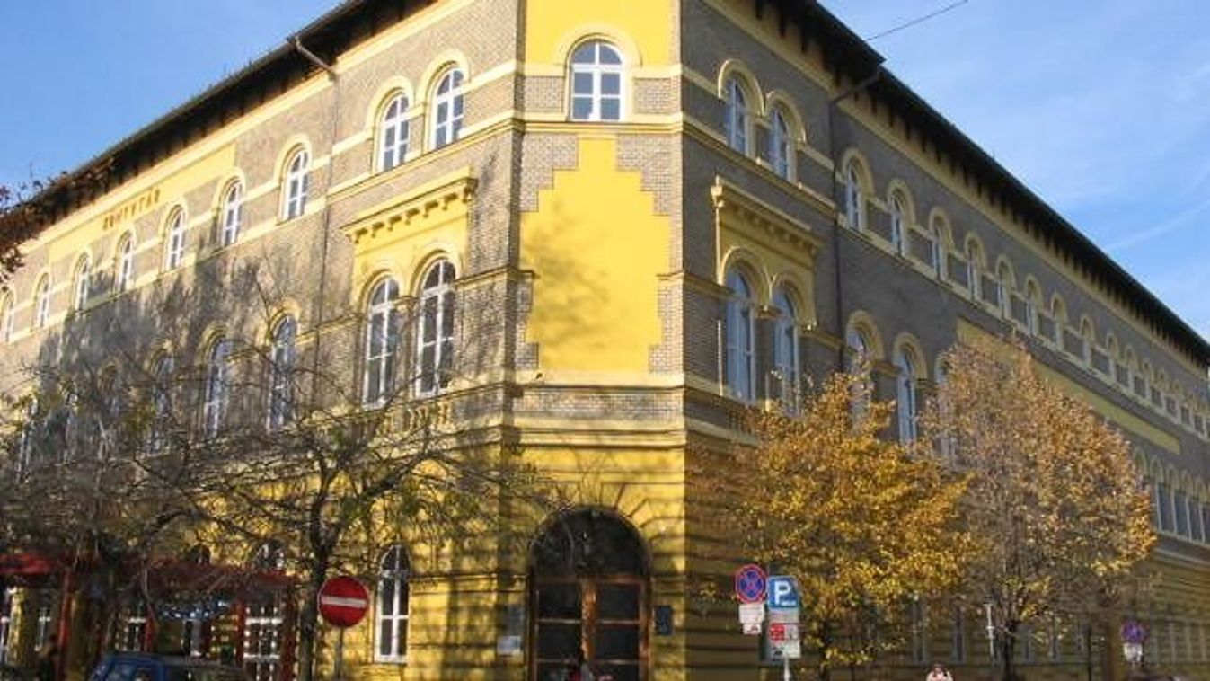 Az asztrológiai elemzés kerül fókuszba a szolnoki Verseghy könyvtárban