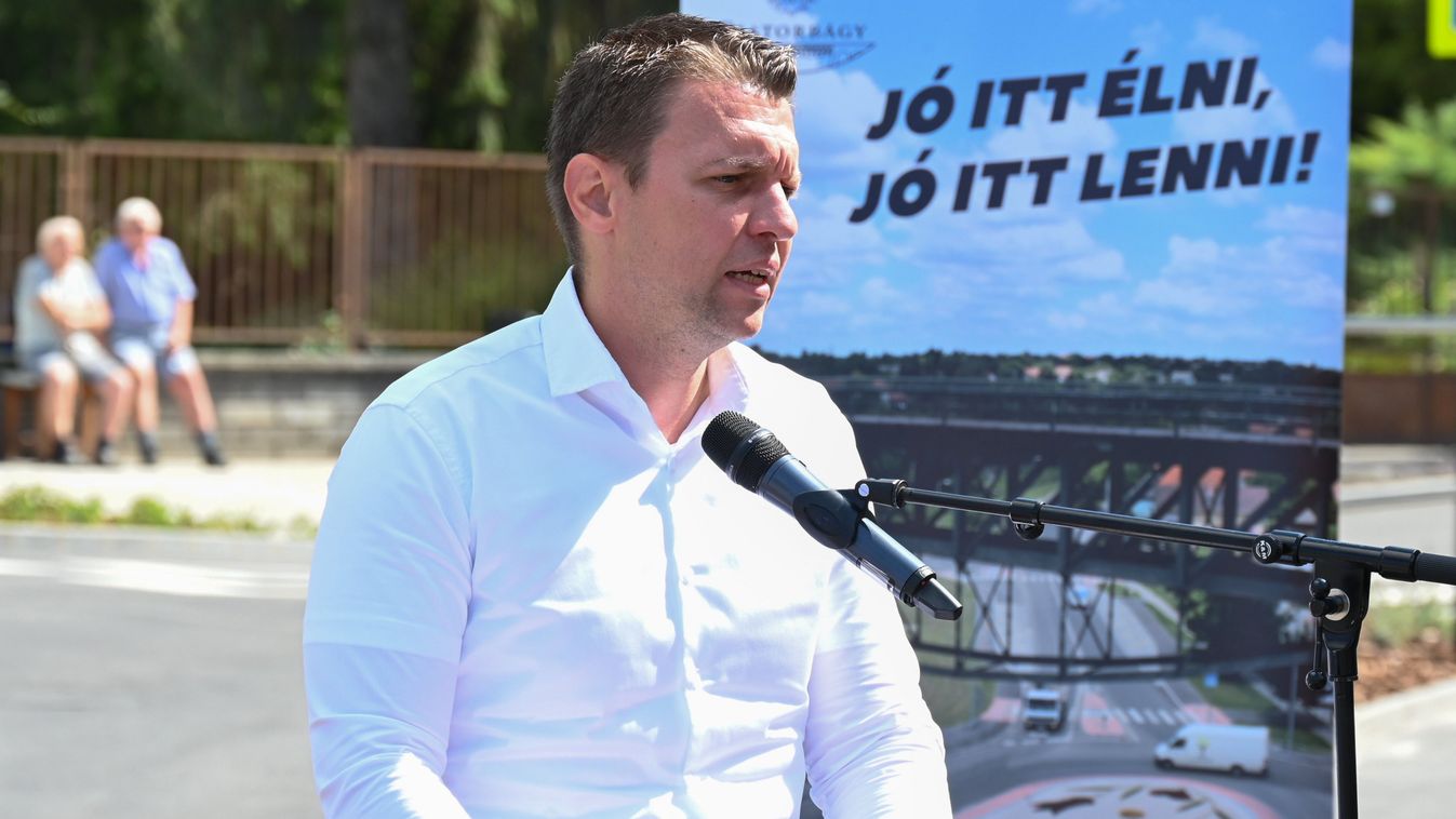 Menczer Tamás szerint a dollárbaloldalnak és a dollármédiának csak a lóvé a fontos