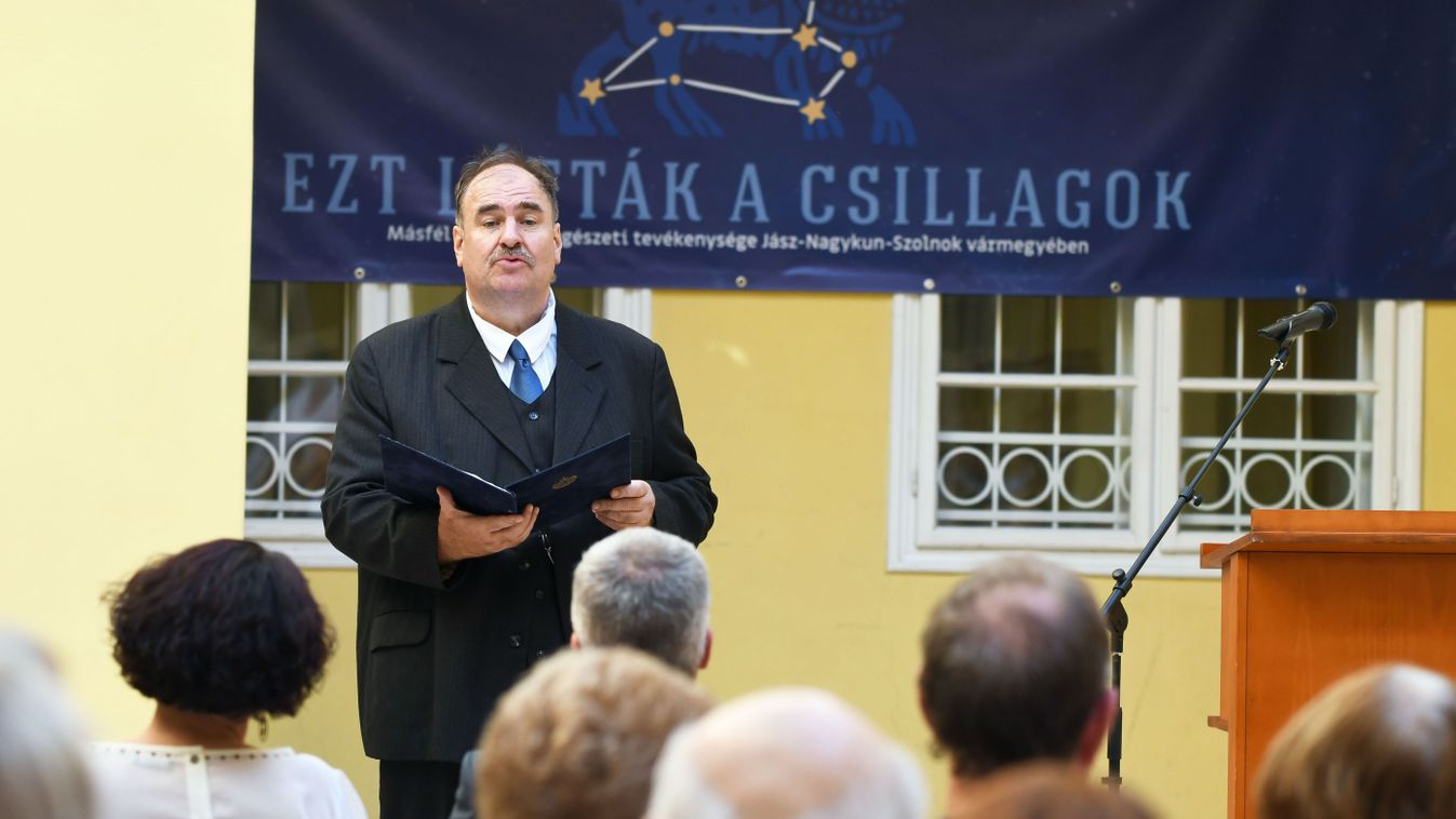 Korunk vívmányait és letűnt idők emlékeit ötvözi a szolnoki kiállítás