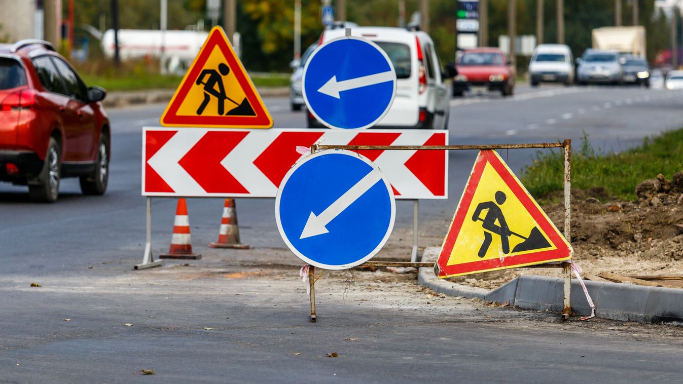 Itt lassíthatja a forgalmat közúti munkavégzés a Jászkunságban