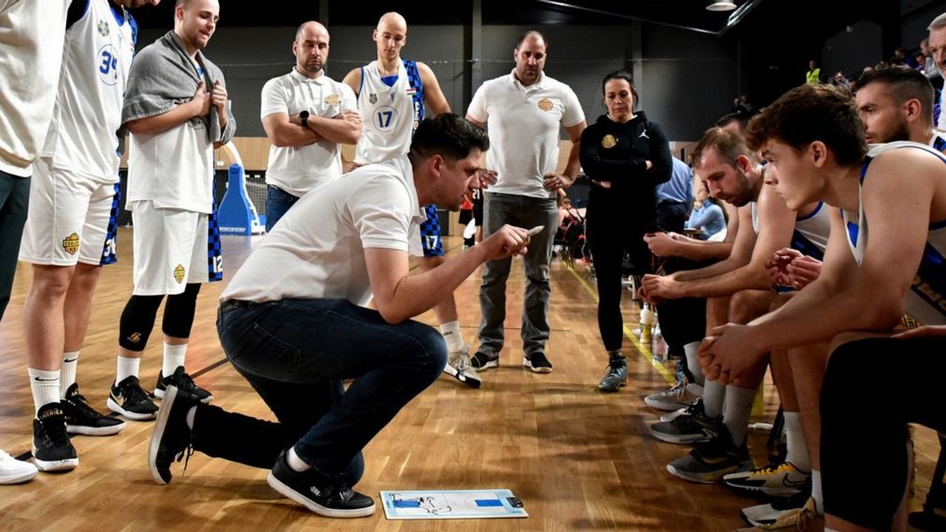 Két győzelemmel mutatkozott be a fiatal tréner a CKE kispadján