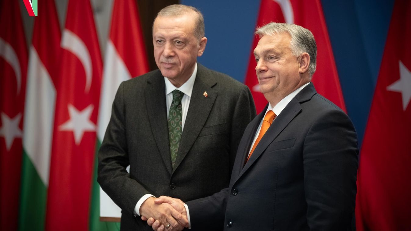 Orbán Viktor: négy láb, négy kerék, kiemelt stratégiai partnerség (videó)