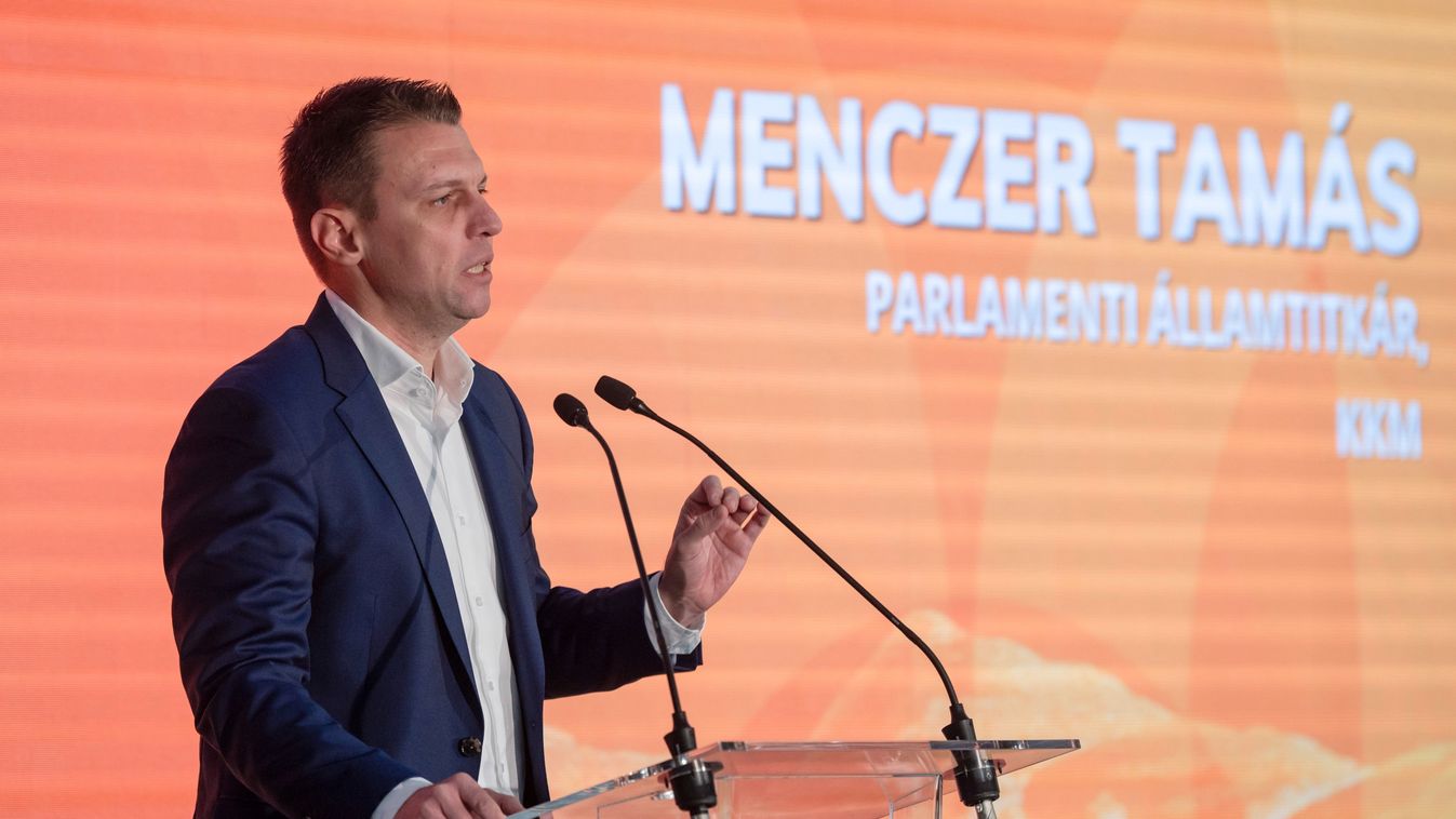 Megszólalt Menczer Tamás a Duna-Ipoly Nemzeti Park igazgatójának távozásáról