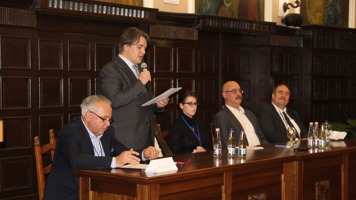 Szakmai konferencián mutatta be kiállítását a ceglédi múzeum