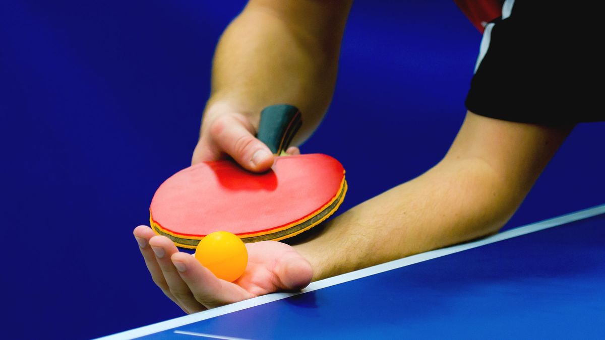 service on table tennis