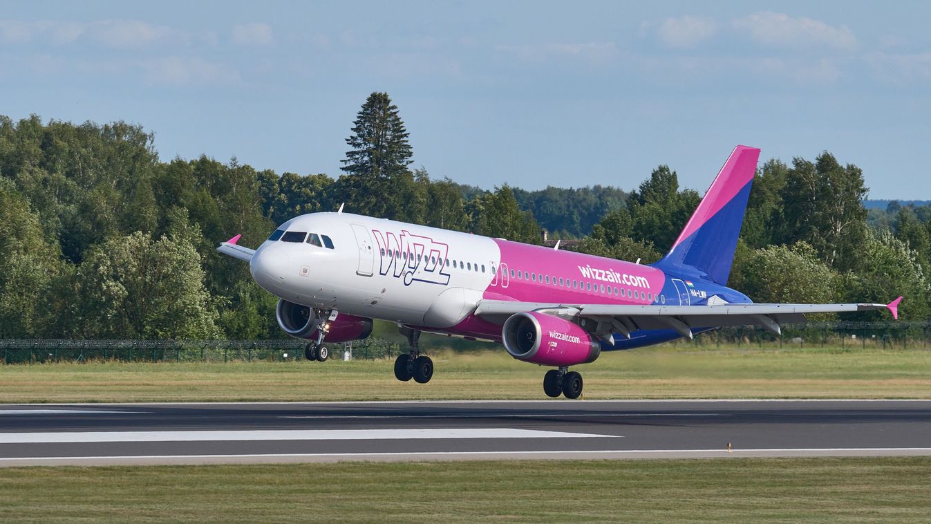 Robbantással fenyegettek egy Wizz Air-járatot!