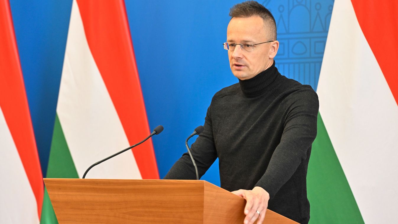 Szijjártó Péter: Európában és az észak-atlanti közösségben világháborús készülődés zajlik (videó)