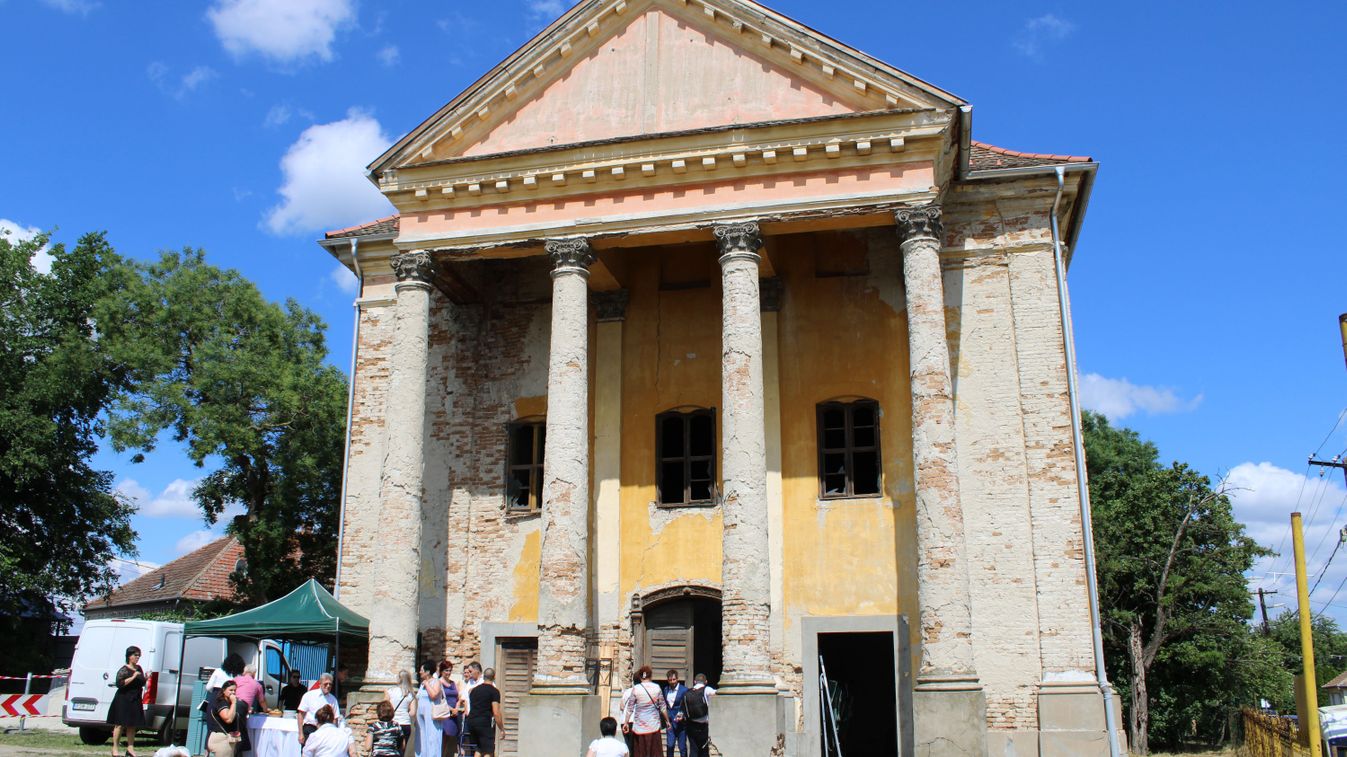 SZOLJON – Az abonyi zsidóság nyomában: népük alföldi fellegvára volt, mára csak monumentális épületeik maradtak