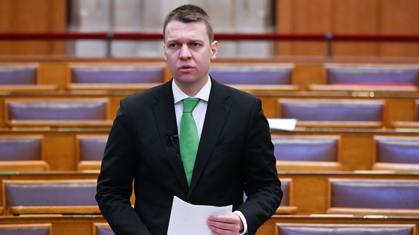 Menczer Tamás: amit Orbán Viktor csinál, az egy békemisszió (videó)