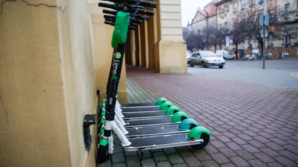 e-roller, kötelező biztosítás, roller, járgány