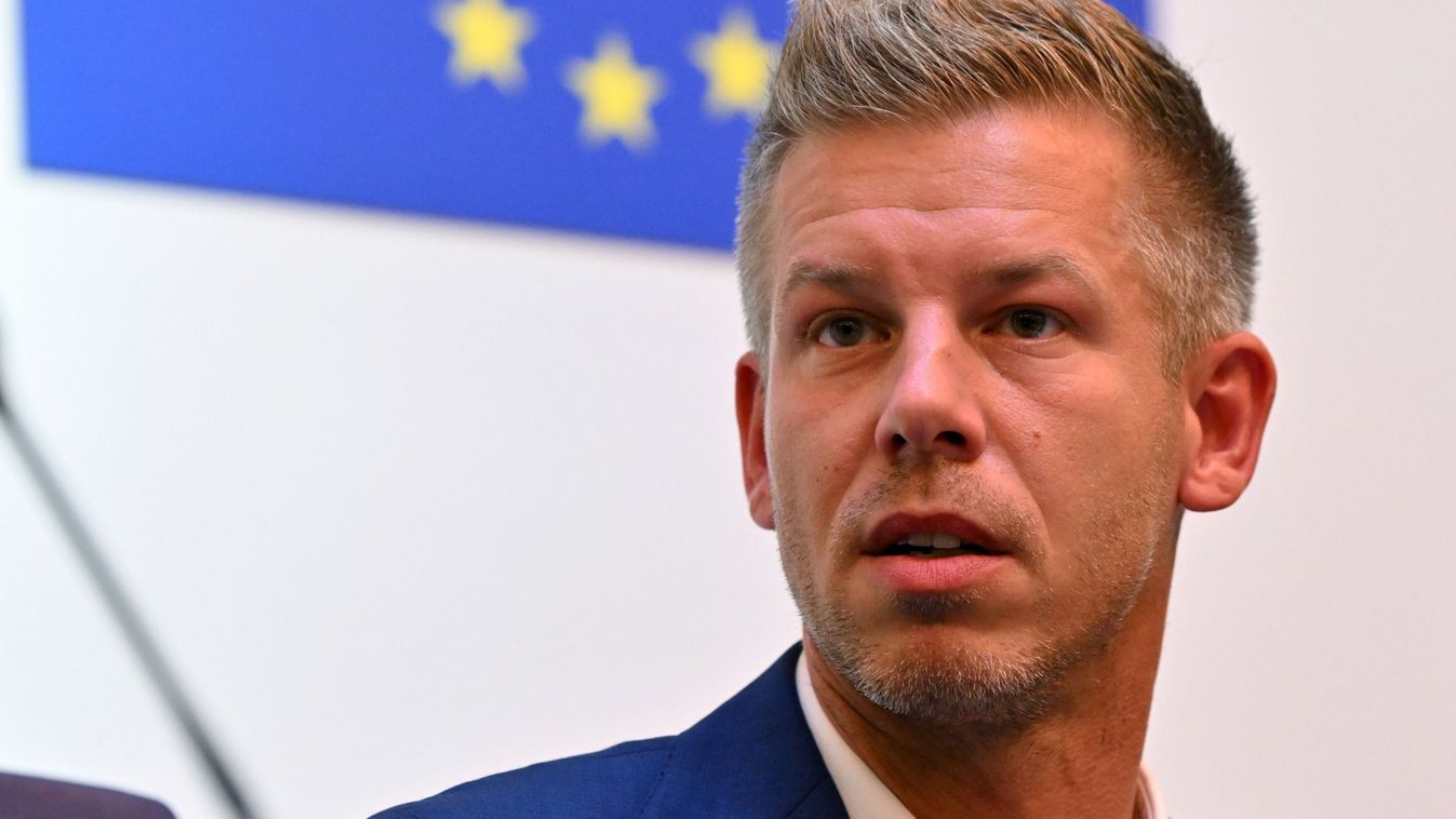 Magyar Péter továbbra is a mentelmi joga mögé bújik