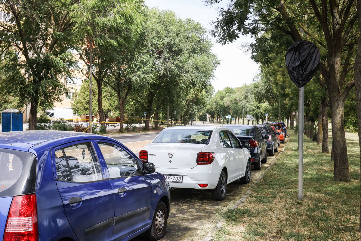 Szolnok Ispán körúti parkoló felújítása