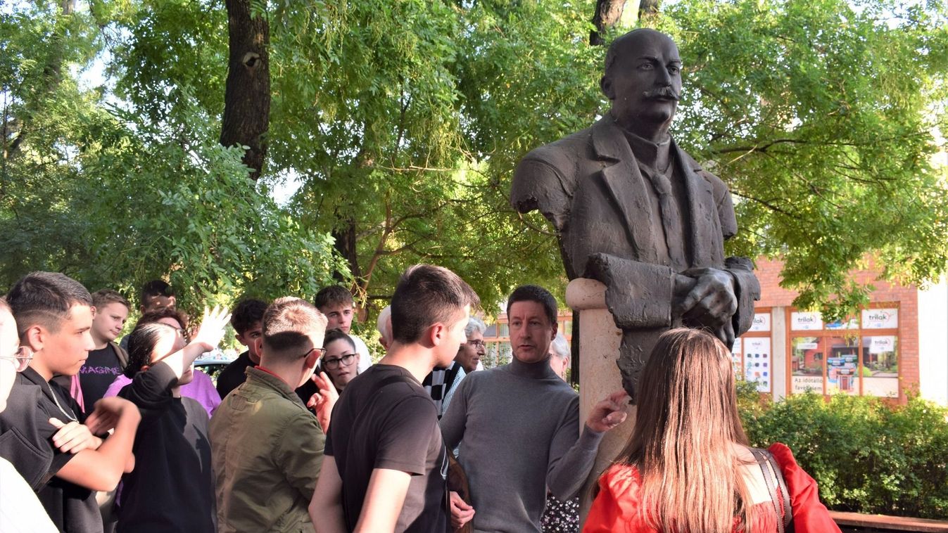 Látványosságok nyomában: bejárást tartottak Kisújszálláson
