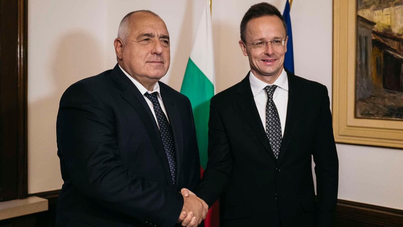 Szijjártó Péter: sikerült megoldást találni a Gazprombank elleni szankciók jelentette problémára