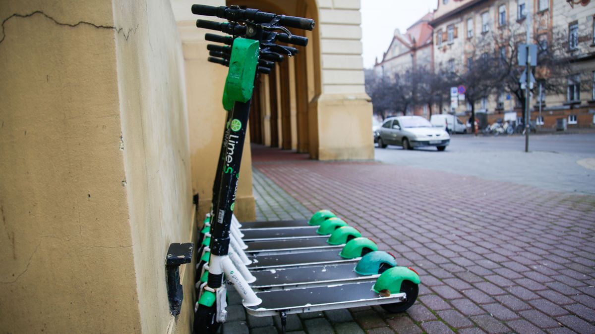 elektromos roller baleset