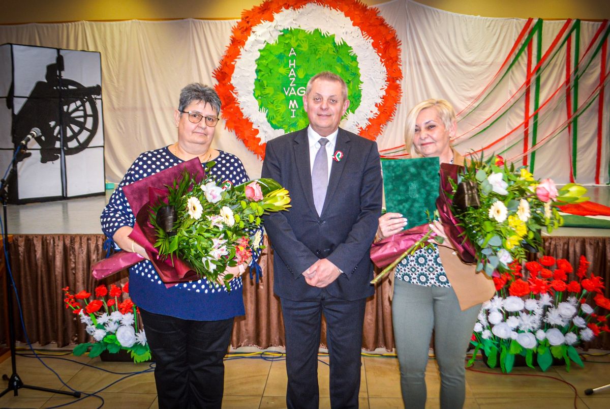 óvónők elismerése Tiszaföldváron
