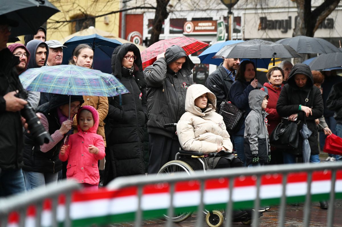 szolnoki március 15-i megemlékezés, Szolnok, nemzeti ünnep, városi ünnepség