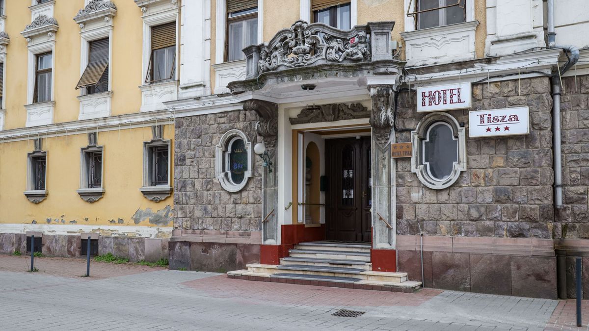 szolnoki Tisza Szálló