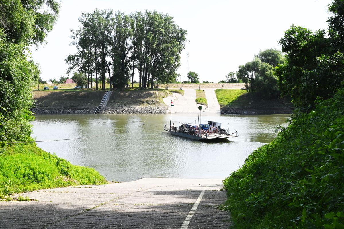 tiszai révészek, Tiszaroff, révész, komp, folyó, Vankó György, Hornyák Attila, Tisza-tó, tiszaroffi komp