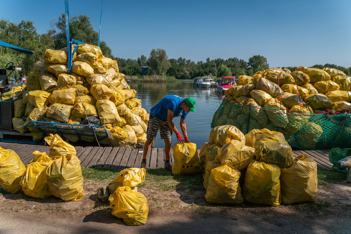 Tisza-tavi PET Kupa, PET Kupa, Tiszafüred, verseny