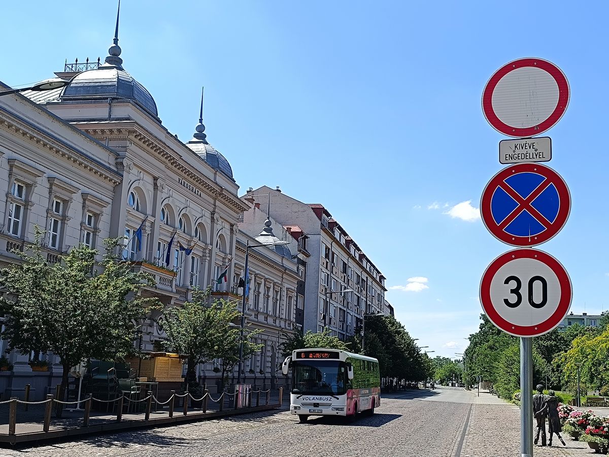 szolnoki Kossuth tér