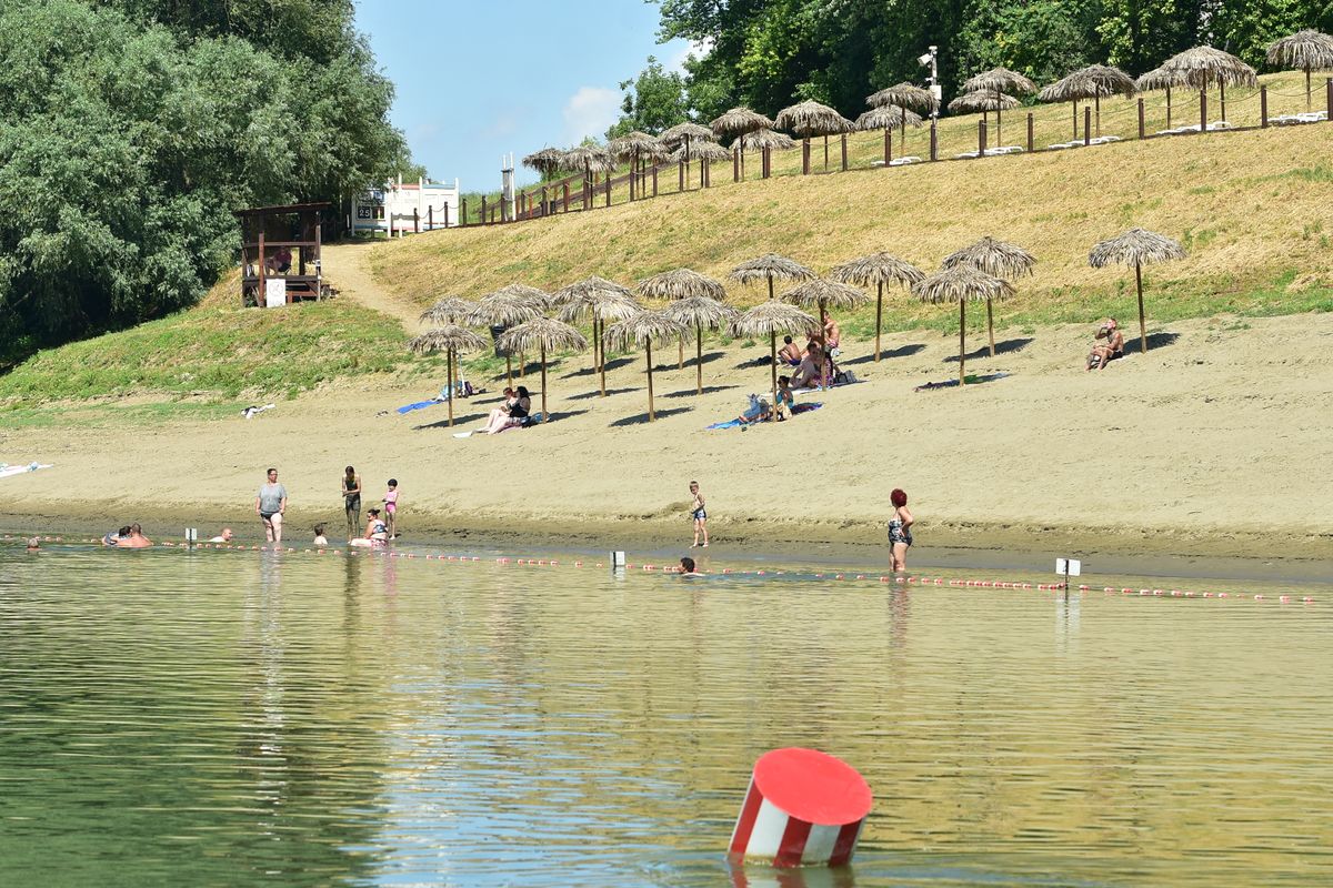 szolnoki szabadstrand