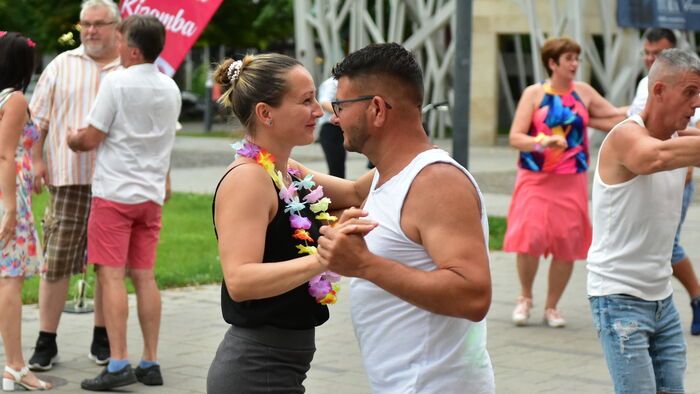 Hawaii Salsa Party az Agóránál