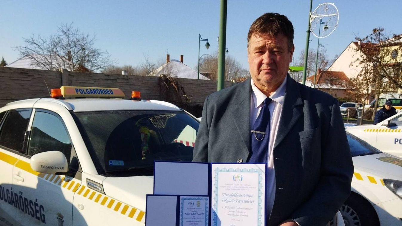 Kiemelt országos díjat vehettek át a tiszaföldvári polgárőrök Kép