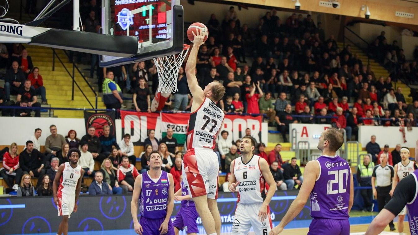 Ismét alaposan megszórta a Kecskemétet az Olaj – galériával Kép